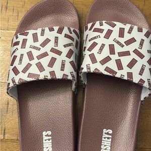 Hershey's Kids Slide Sandals - Brown and White
